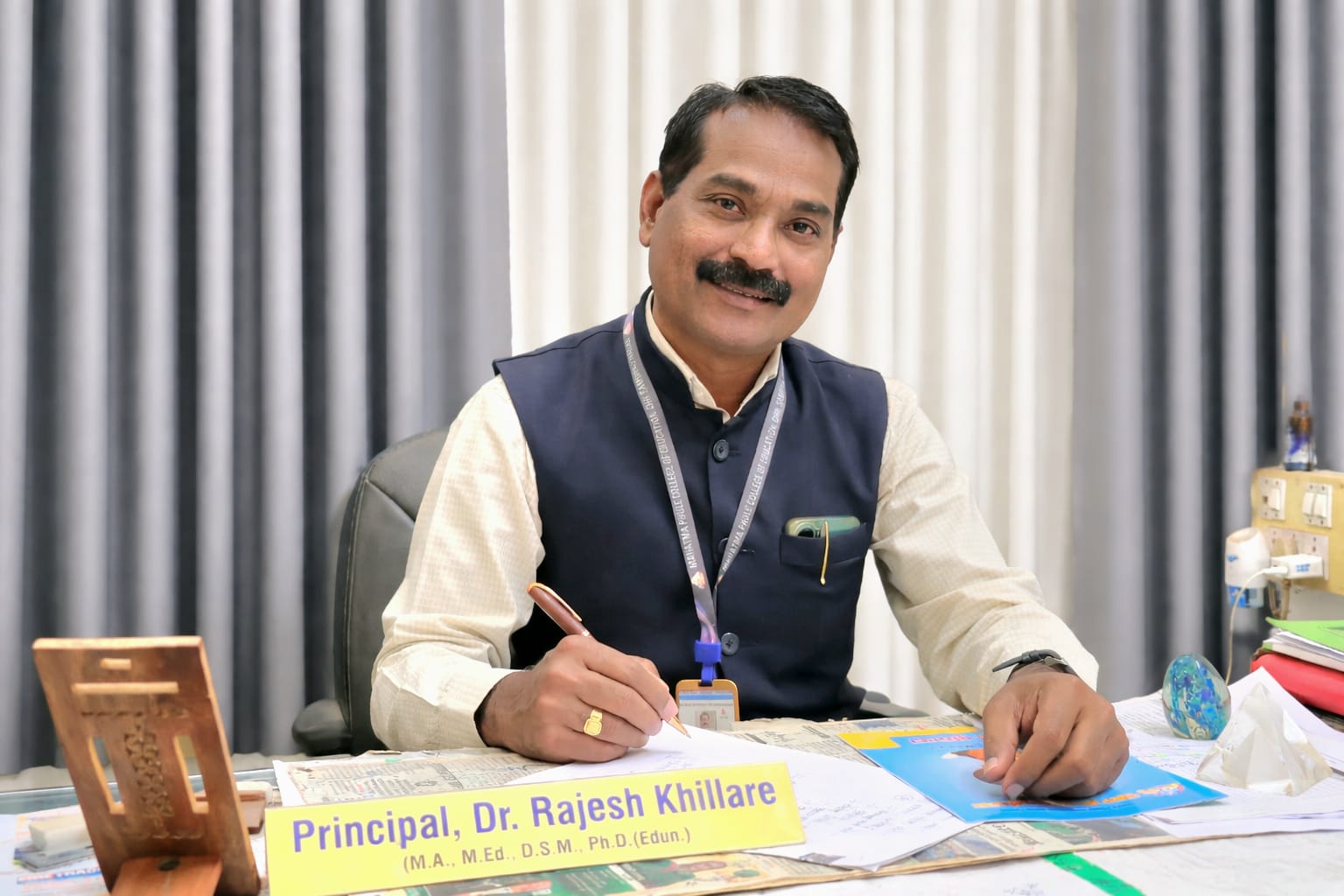 Dr Rajesh Khillare
